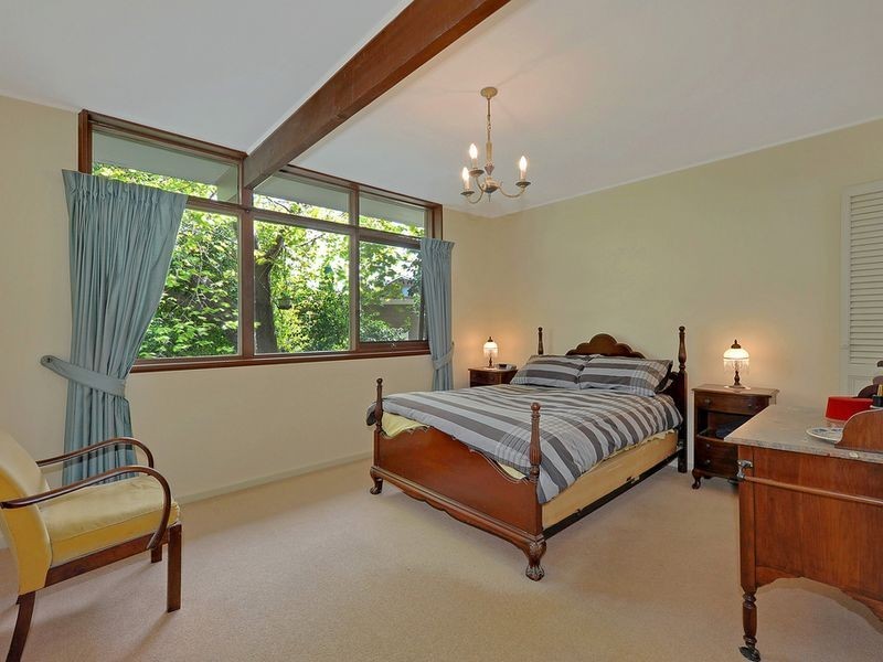 11 Nabiac Place, Westleigh NSW 2120