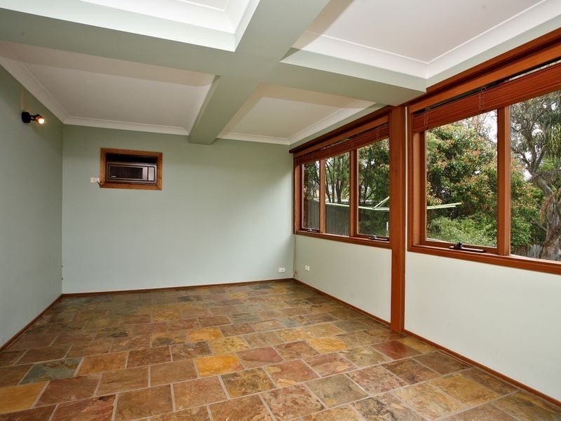 31 Silver Crescent, Westleigh NSW 2120