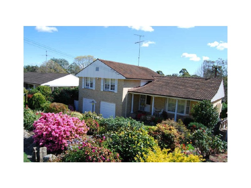 33 Bradley Drive, Carlingford NSW 2118