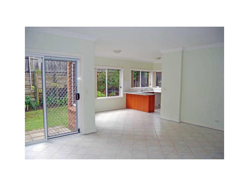 2/3 Rivertop Close, Normanhurst NSW 2076