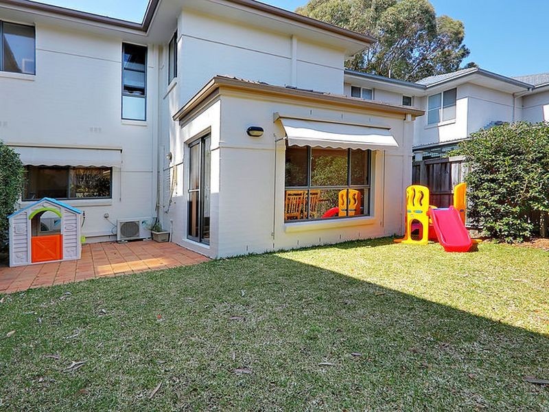 6 Brolga Way, Westleigh NSW 2120