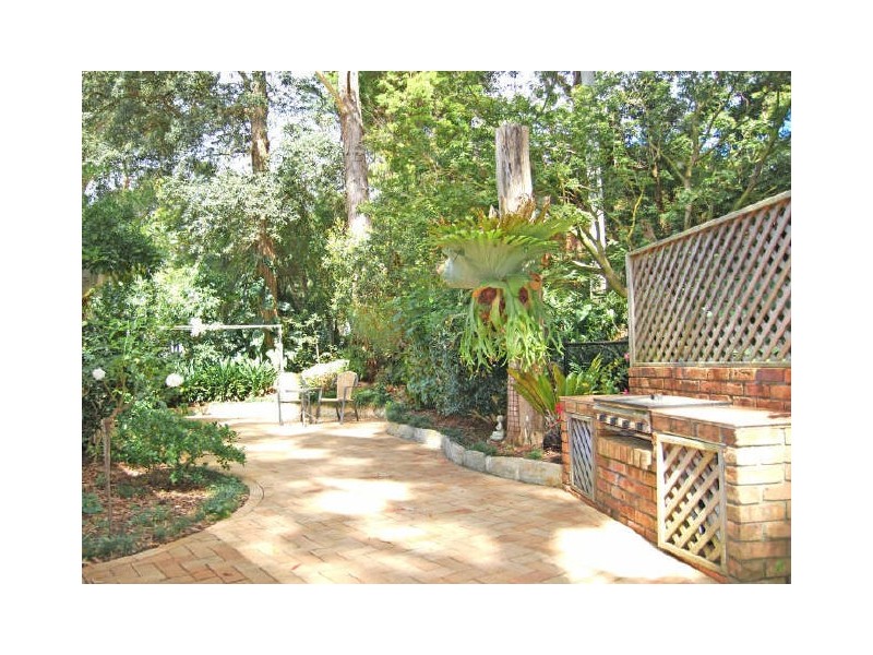 120 Dartford Road, Thornleigh NSW 2120