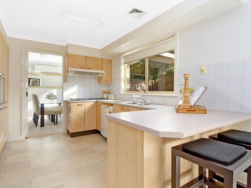 10 Powell Retreat, Westleigh NSW 2120