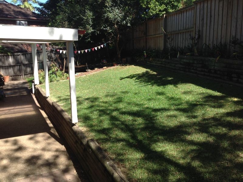 10 Powell Retreat, Westleigh NSW 2120