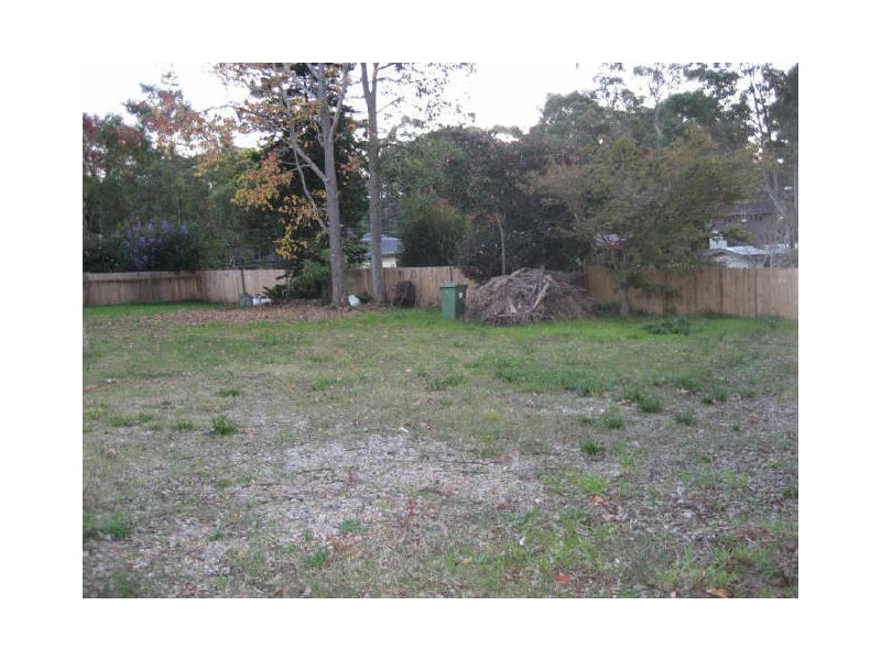 13 Harris Road, Normanhurst NSW 2076