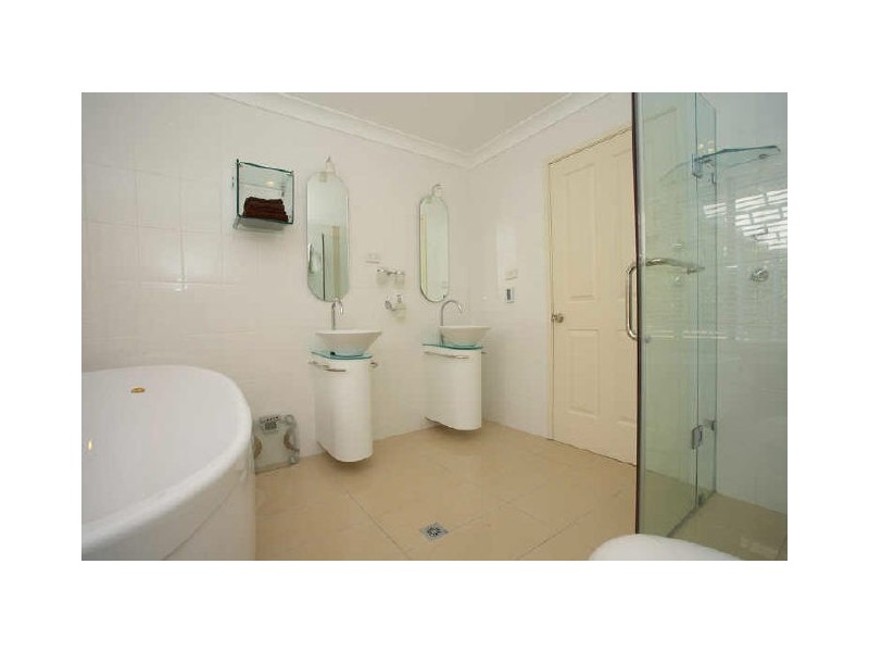 3 Sherwood Close, Pennant Hills NSW 2120