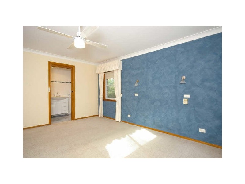 25 New Farm Road, West Pennant Hills NSW 2125