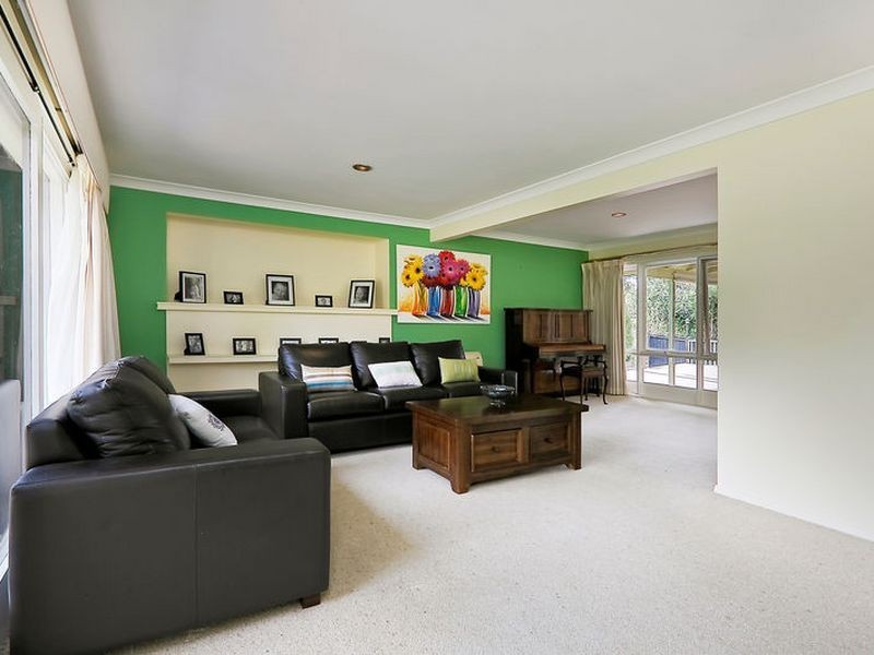 4 Spotted Gum Road, Westleigh NSW 2120