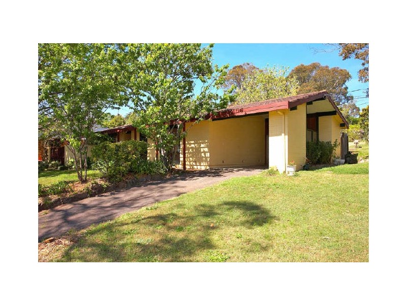 1 Honeycup Close, Westleigh NSW 2120