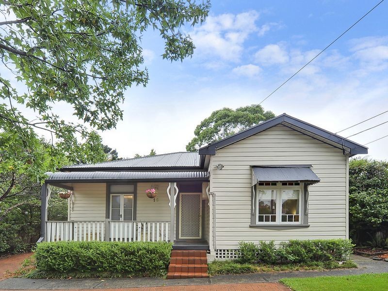 16 The Comenarra Parkway, Thornleigh NSW 2120