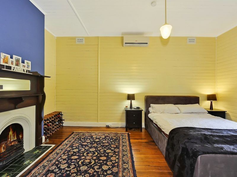 16 The Comenarra Parkway, Thornleigh NSW 2120