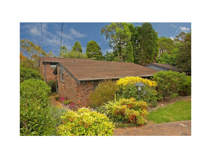 15 Coora Road, Westleigh NSW 2120