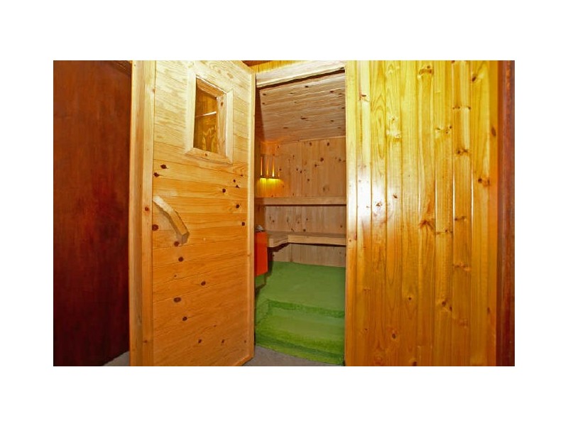 16 Warrigal Drive, Westleigh NSW 2120