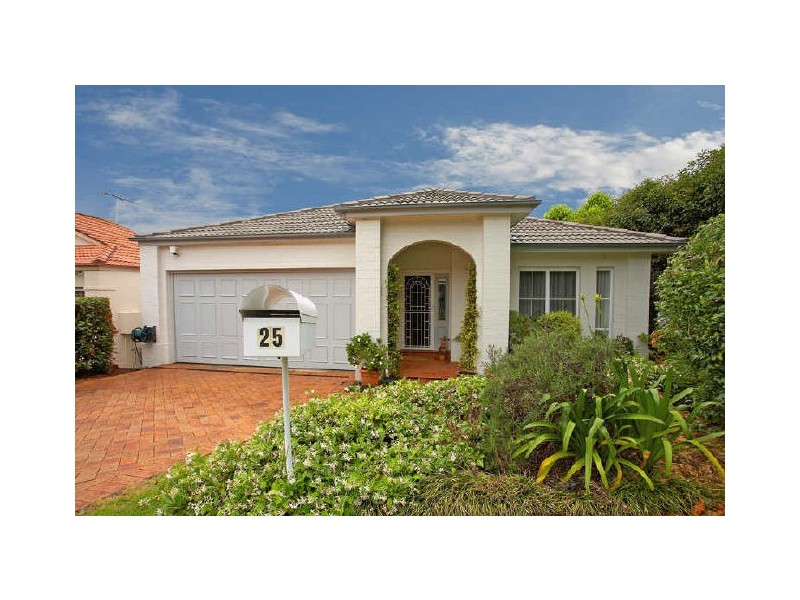 25 Livingstone Way, Thornleigh NSW 2120