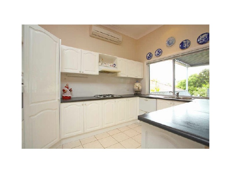 25 Livingstone Way, Thornleigh NSW 2120