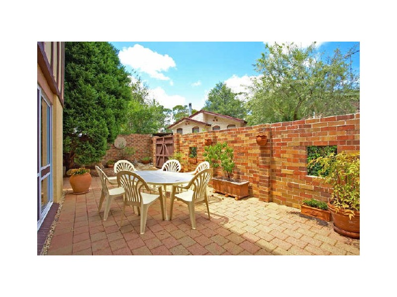 252 Quarter Sessions Road, Westleigh NSW 2120