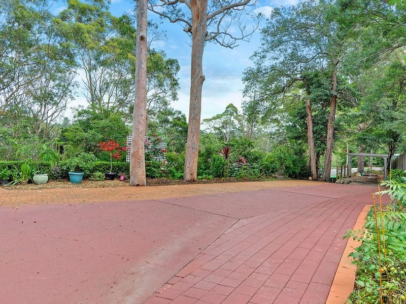 1 Wanawong Drive, Thornleigh NSW 2120