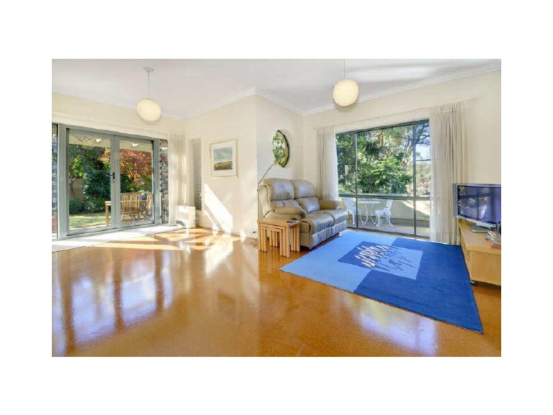 11/8A Hampden Road, Pennant Hills NSW 2120
