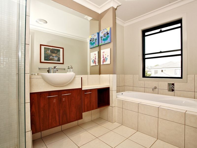 5 Poinsettia Way, Thornleigh NSW 2120