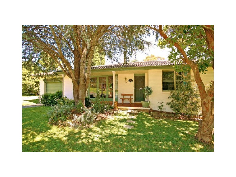 17 Eucalyptus Drive, Westleigh NSW 2120