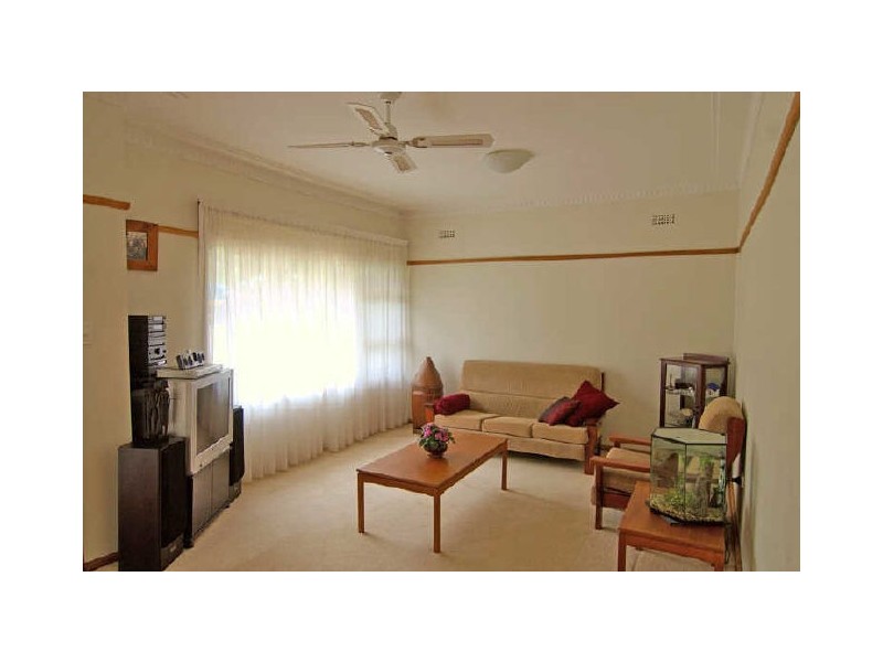 12 Brookes Street, Thornleigh NSW 2120