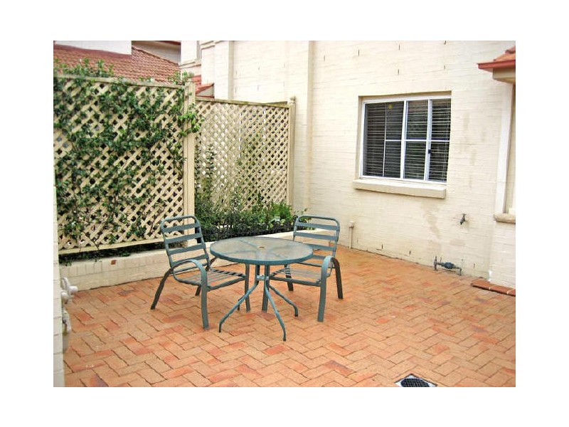 32 Livingstone Way, Thornleigh NSW 2120
