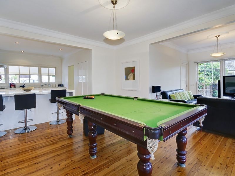 9 Eucalyptus Drive, Westleigh NSW 2120