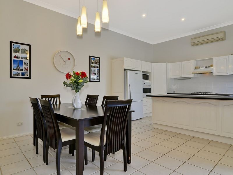 25 Livingstone Way, Thornleigh NSW 2120