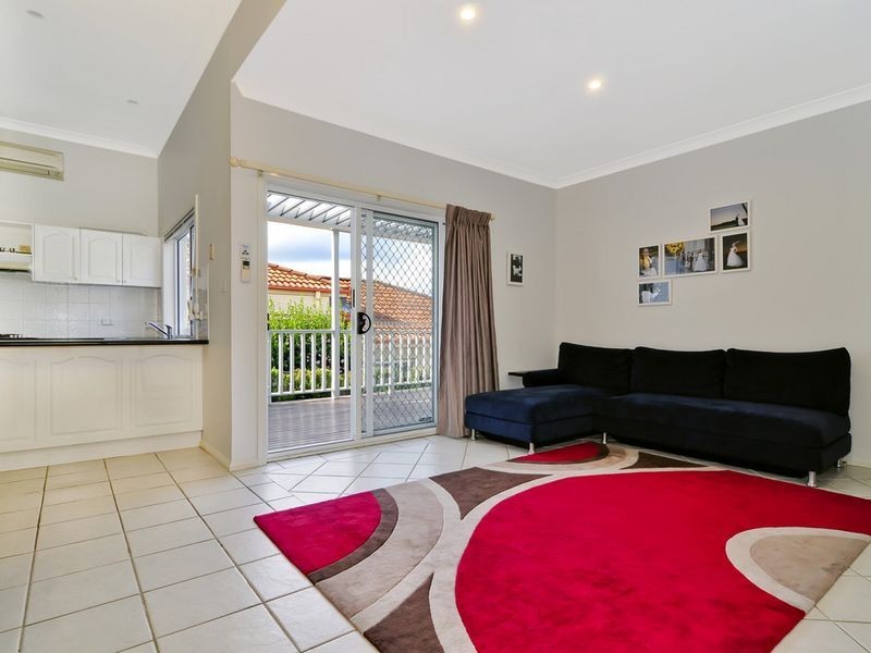 25 Livingstone Way, Thornleigh NSW 2120