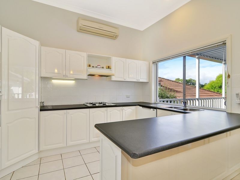 25 Livingstone Way, Thornleigh NSW 2120