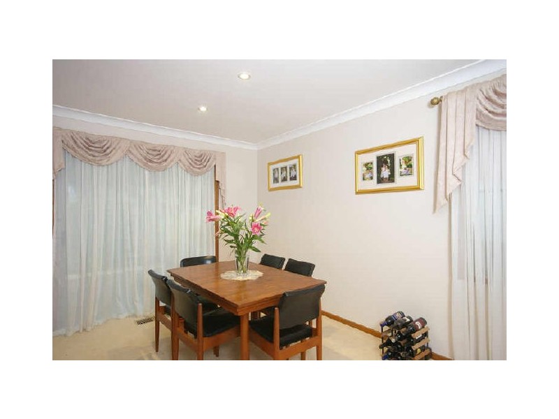 17 Larool Crescent, Thornleigh NSW 2120
