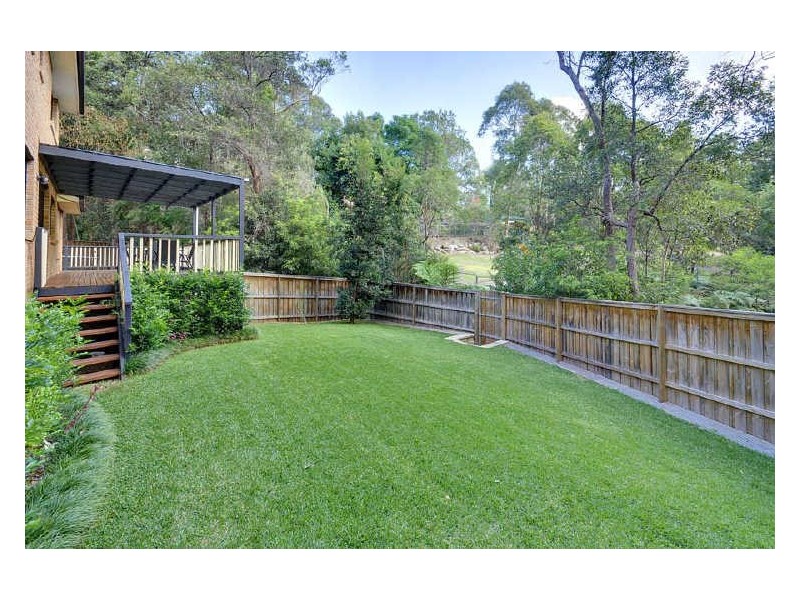 15B Yaralla Crescent, Thornleigh NSW 2120