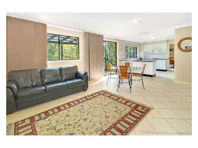 15B Yaralla Crescent, Thornleigh NSW 2120