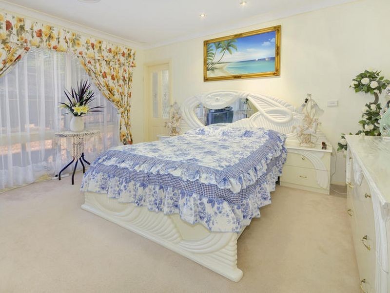 25 Wareemba Avenue, Thornleigh NSW 2120