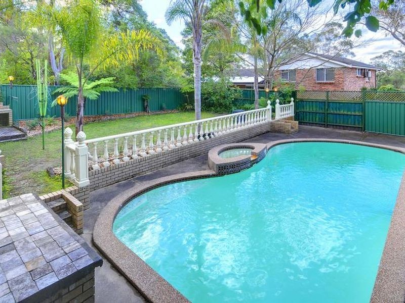 261 Quarter Sessions Road, Westleigh NSW 2120