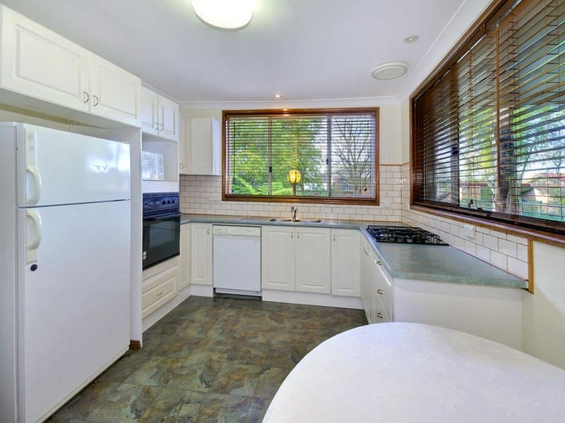261 Quarter Sessions Road, Westleigh NSW 2120