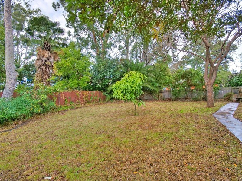 11 Hillcrest Road, Pennant Hills NSW 2120