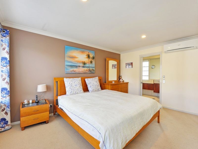 22 Silver Ash Way, Thornleigh NSW 2120