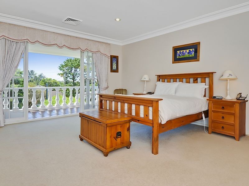 11 Castle Circuit, Westleigh NSW 2120