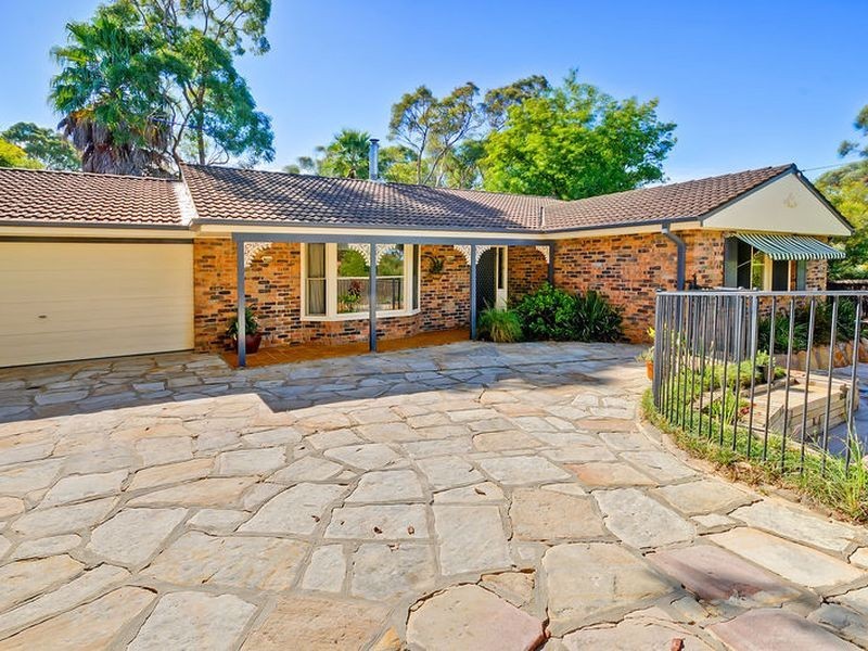 1 Russell Crescent, Westleigh NSW 2120