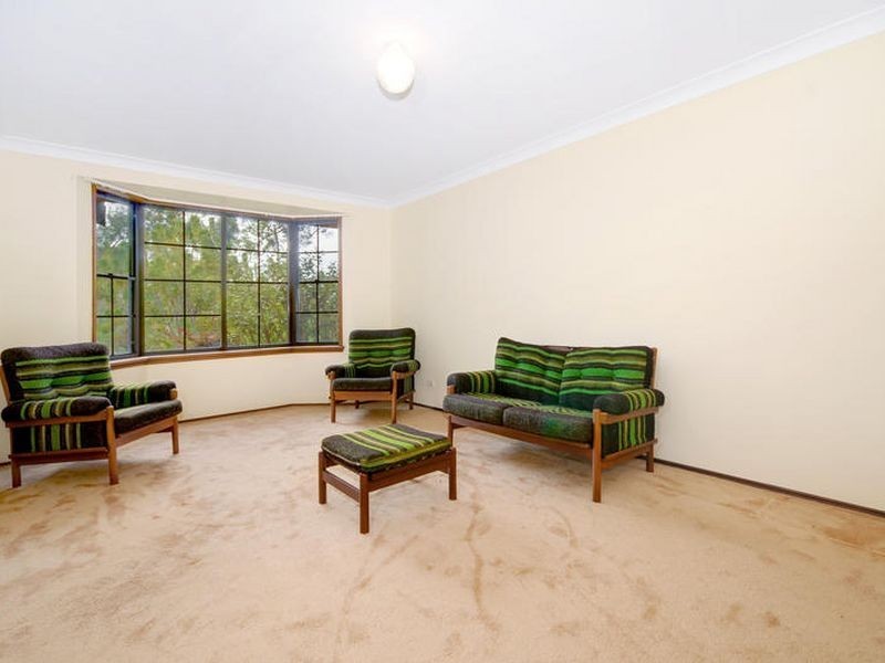 2 Howes Close, Westleigh NSW 2120