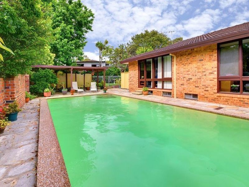 11 Carbeen Road, Westleigh NSW 2120