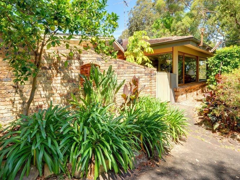 104 Duneba Drive, Westleigh NSW 2120