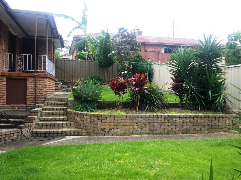 12 Westmore Drive, West Pennant Hills NSW 2125