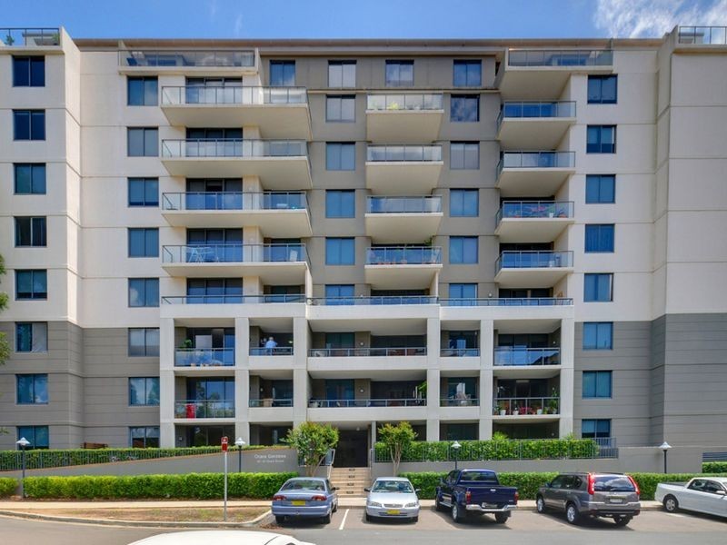 806/39-47 Orara Street, Waitara NSW 2077