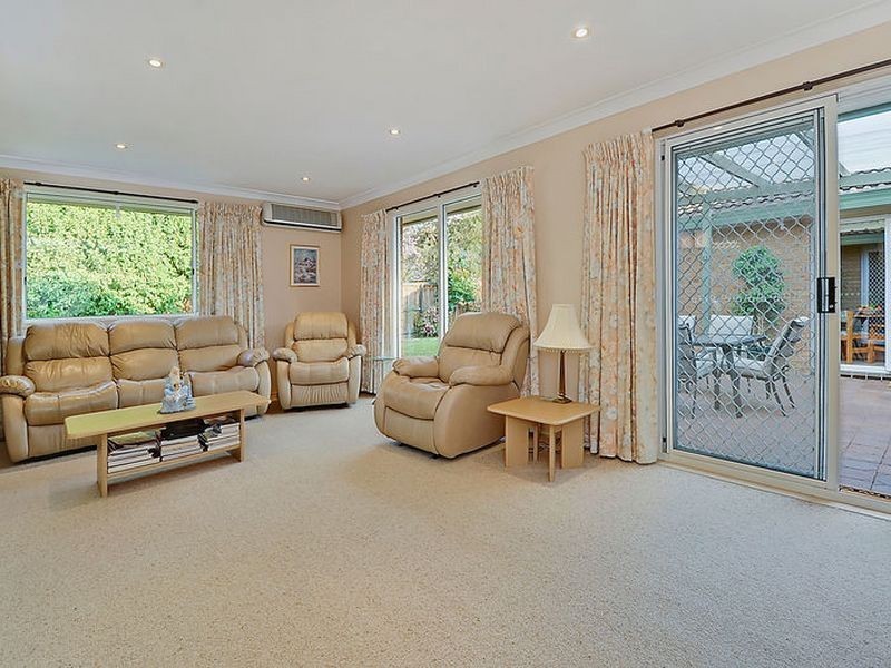 32 Western Crescent, Westleigh NSW 2120