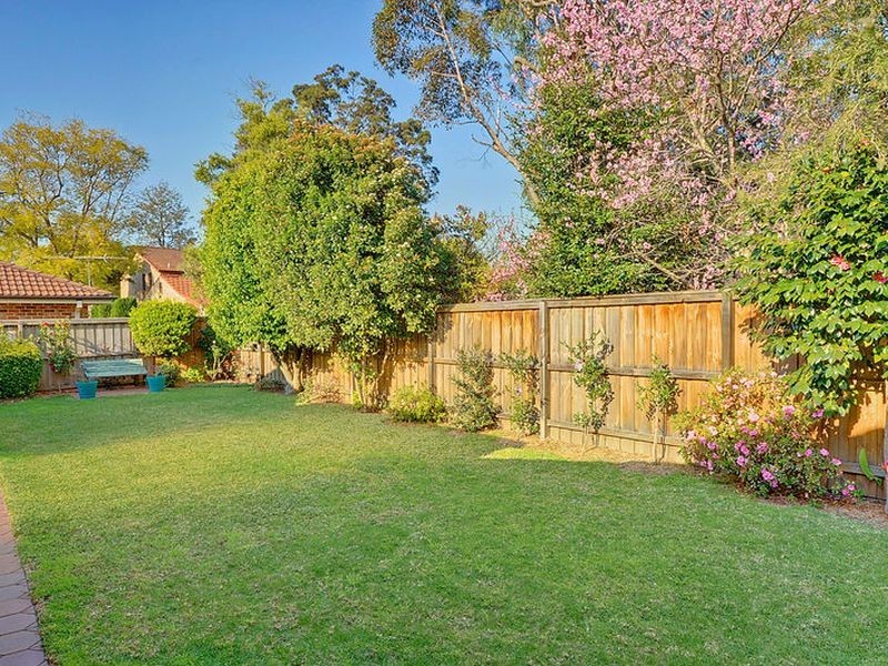 32 Western Crescent, Westleigh NSW 2120