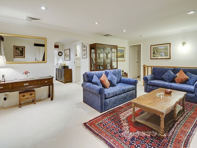 4 Howes Close, Westleigh NSW 2120