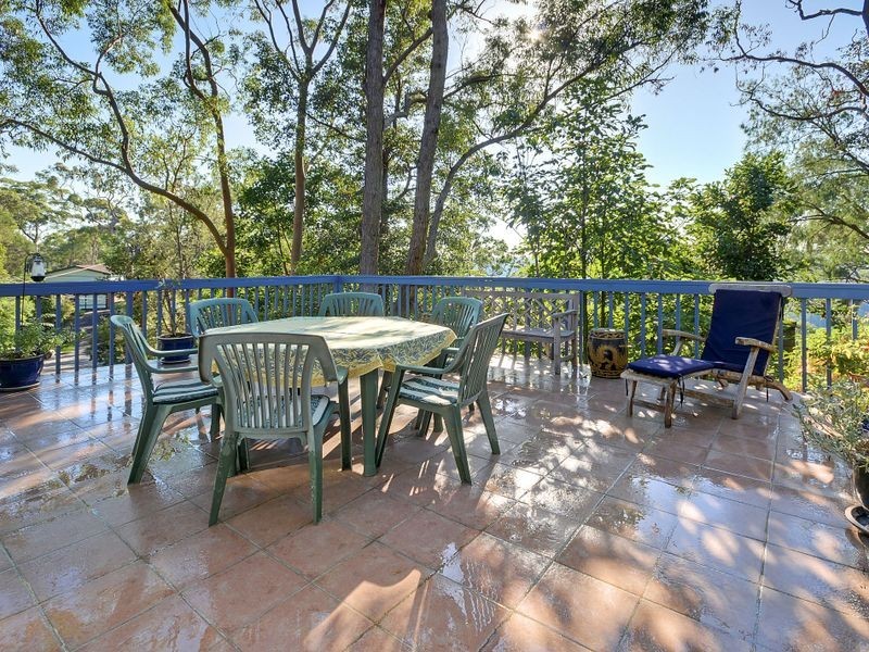 4 Howes Close, Westleigh NSW 2120