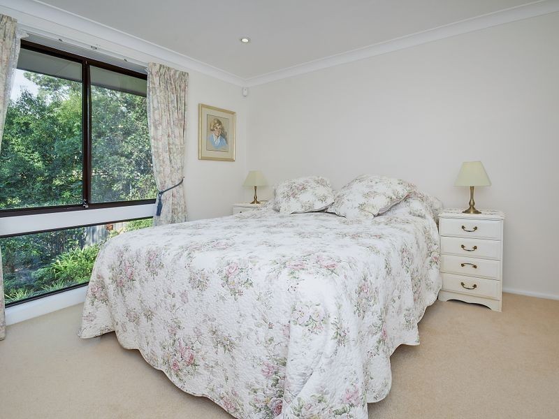 4 Howes Close, Westleigh NSW 2120